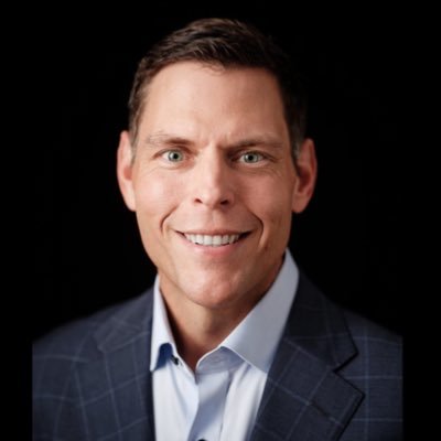 #80s superfan, @squabblestate co-founder, retired @TribeHockey goalie, @MarkWarnerBook author