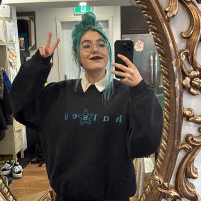 iwlmiic_darling's profile picture. barely on here but when I am it’s pretty much only for a certain miss frangipane 🫡