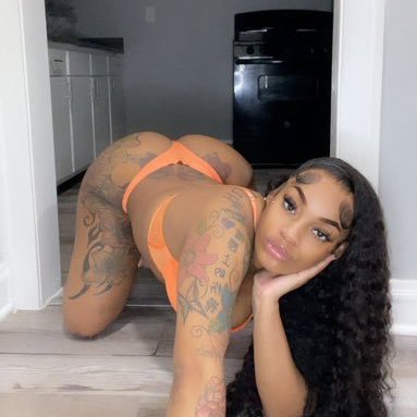 The freakiest freak to ever freak🤭💦🥰 IG: Ne_skiiiii THIS IS MY ONLY PAGE!! !! it’s a $25 dm fee😌