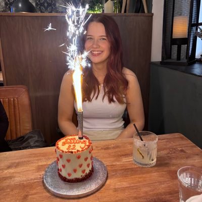 tashlouisee1's profile picture. 