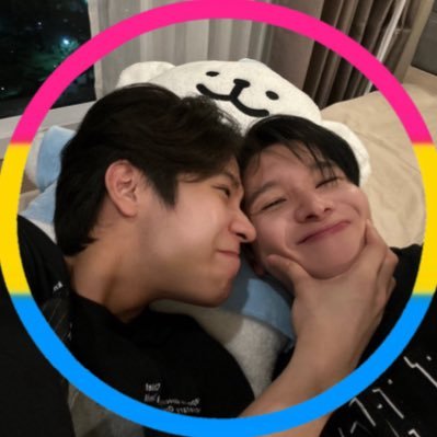 my star babies, #แซนต้า & #ณัฎฐ์ฐชัย ♥︎ on my mind . kpop and thai bl/gl enjoyer . 🐄 제니’s gf ! #jimmyohm lover.🪽