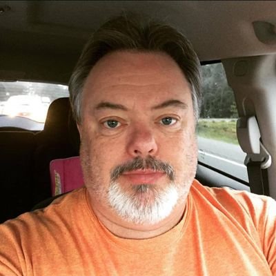 I'm a widow with a kid, Love my pet.. Love country music, and looking for a life soulmate partner.