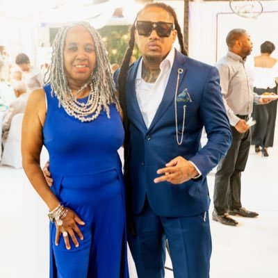 Confidence1000's profile picture. IG & 👻Confidence1000. Diehard Miami Hurricanes FB fan!!! https://t.co/7CtxeZUInN