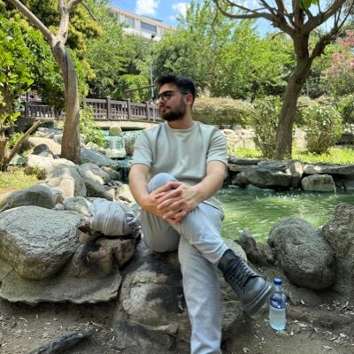 SerifTakar's profile picture. 