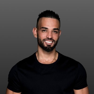 AndrewRaso1's profile picture. 🛠️ Founded @onlinemarketinggurus
📣 Scaled to empower 1000+ brands
💡 Sharing my learnings to turbo-charge your growth
👇🏼 Living in Dubai 🇦🇪