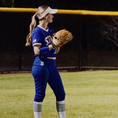 BHill_2028's profile picture. Berkeley Highschool | c/o 2028 | LLG Farlow | OF @brookhill04@icloud.com