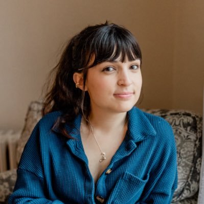 she/her💃writing about messy girls and dirty politics Rep: Kat Kerr with Donald Maass Literary Agency