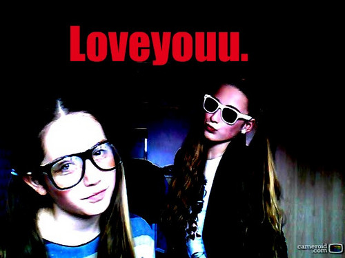 inbrekertje: heey babyboo. je bent echt een speciaal kind! haha je bent gewoon top schat.

xxanoniempie.