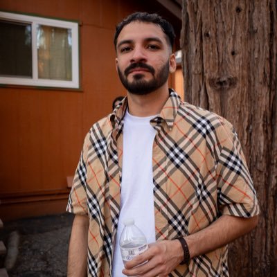 lorenzo_d33's profile picture. “i’ma lose count if they addin’ up the total!”