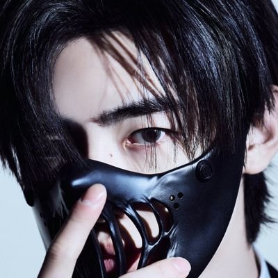LEGALLYPOET's profile picture. 