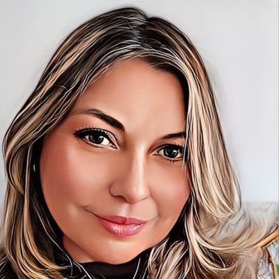 Atípica. ” La creatividad es la inteligencia divirtiéndose” Albert Einstein.