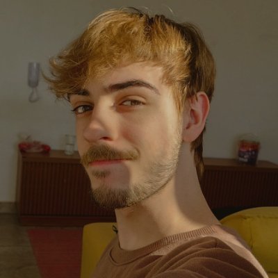 faço tutoriais maneiros e sou editor de vídeos
portfólio ↓