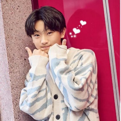 babutsuka_luv's profile picture. 岩倉司くんのふぁん💚