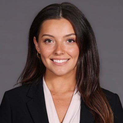 PGY-0 CMH Orthopedic Surgery | Advocate #WomenInOrtho #SheforShe | Prefers studying on planes✈️🌍 | GSD Mom 🐕 | Views = My Own