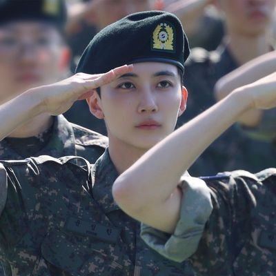 @azrialyoon back up account | two admins 🍒|🌹𓇢𓆸