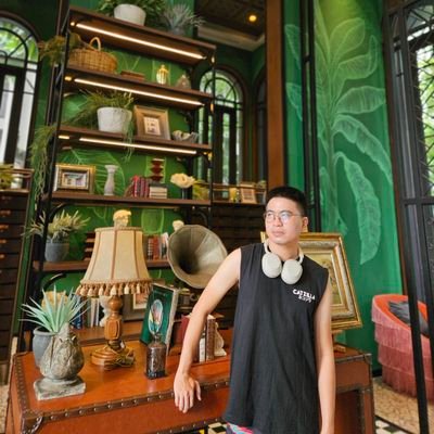 Ouuyakultt's profile picture. ✌🏼ยินดีที่ไม่รู้จักครับ😏 | เป็นคนใสใส เรียบร้อย 🥴 | เพ้อหนัก ดราม่าก็หน่วง 🤯 | Passionate iT Gadget, Apple&Android | ถ้าคนจะใช่ (มันใช่ไปนานแล้ว🍂