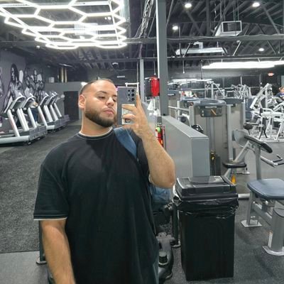 Alex_LXO's profile picture. 🏃‍♂️__🐕