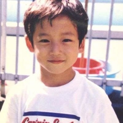 lovesakaken's profile picture. hyping anything