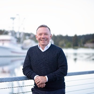 Tim is an executive leader and seasoned strategist. He is the leader we need on the Tacoma Port Commission to grow jobs and revenue for Pierce County.