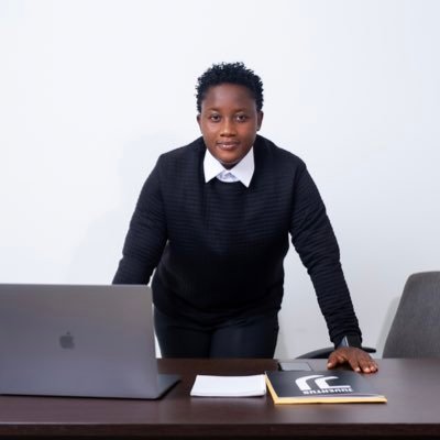 Journ. W/@Angeltv_Gh -Dep. General Manager of @JuveAcademyGh, @smacafrica & @SmacSportsCntr-CAF C ⚽️ PR-email: joyceney570@gmail.com//FB & IG @ joyceannoryeboah