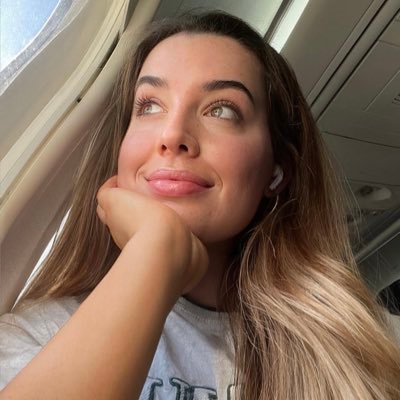 Just a girl with a heart full of dreams, Lover of deep talks, and chasing sunsets. Seeking someone genuine to share the journey bonus points if you love dogs 🐶
