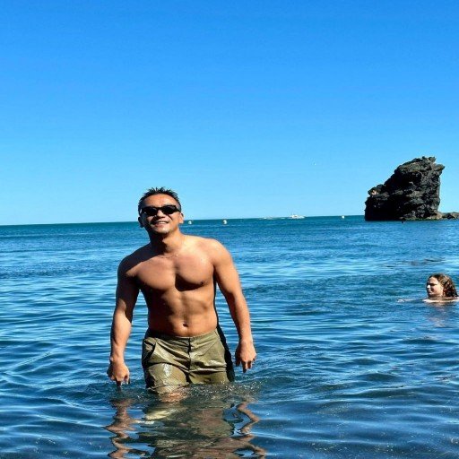 Ordreeefi81541's profile picture. 