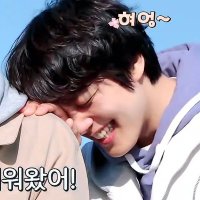 환기 (@hwayioii) 's Twitter Profile