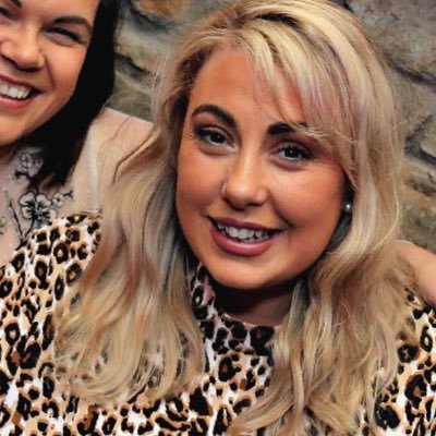 KenneallyJenn's profile picture. 