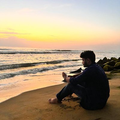 krishnasah38963's profile picture. Building the future, one stack at a time.