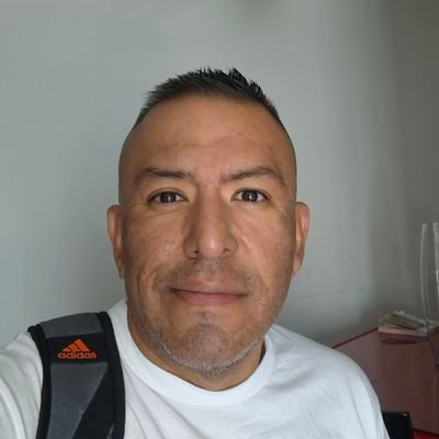 DavidenPN2280's profile picture. what the hell