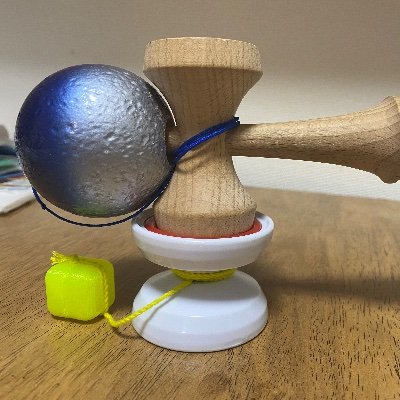 2024年3月ヨーヨースタート。2025年4月に5A、けん玉をスタート。ボドゲは二年前から。釣りやスケボーも趣味にしたいところ。