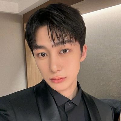 loves_MX_'s profile picture. Monbebe 8기🌿3n살🌸 / fan account