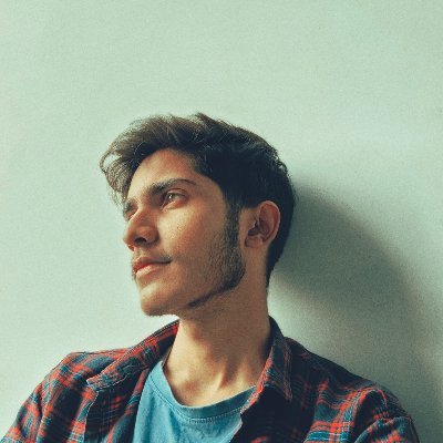 xthxr__'s profile picture. A noob coder