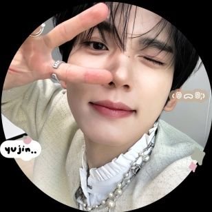 ughioprt's profile picture. open jasa tugas buat pemrograman, python, css, java, statistika, sipil autoicad 3d, naviswork, spss hit me thru WA, link on bio