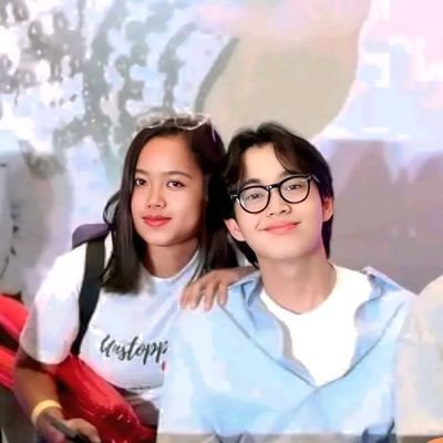 please follow my account👇
TikTok:Eljesamie
IG: Zacariesyamate