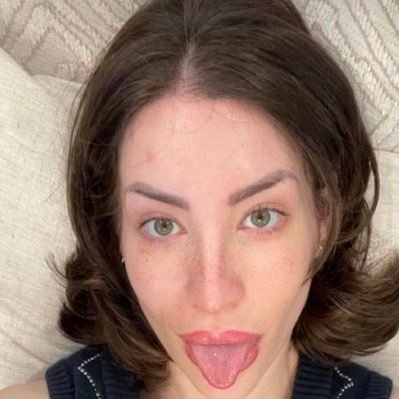 LorriHatt's profile picture. I’m God fearing woman that loves everyone and I’m fully available for hookup text me