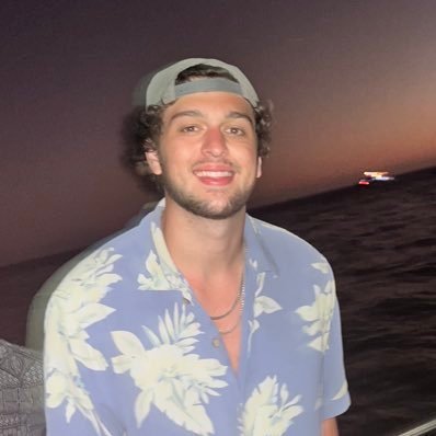 23 year old Dad I Founder of @flowtopia_co | Creator of Wave 🌊Trading with data is my passion | Flowtopia tells the story👇 LIVE TRADING EVERYDAY HERE👇
