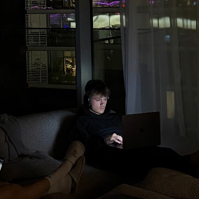 Marcel_vert's profile picture. Ich helfe aus Online Shops Brands zu bauen durch Email Marketing 
@ThEcomAgency