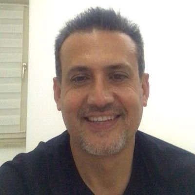 stefan249121391's profile picture. Orthopedic surgery doctor