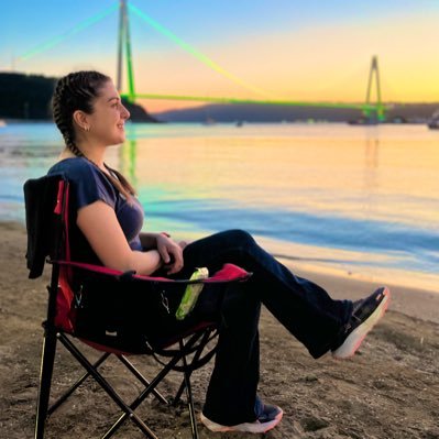 KirdarEmine's profile picture. SEAH🏥 DOU LAB 🔬 📚✍️🔬 🖤Ya siyah🖤🤍Ya beyaz 🤍