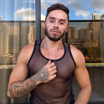 WesleyReissf's profile picture. https://t.co/PXnrxBhLnw