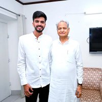 Tanuj Kumar (@tanujkumar1999) 's Twitter Profile