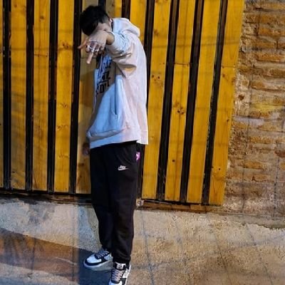 r9b5rt153's profile picture. Stgo/el monte 
🚶‍♂️