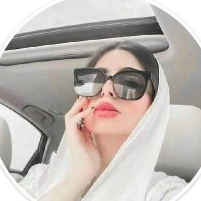 نبرة صوتك ألذ شيء في الحياة ممكن يلامس قلبّي لدرجة ان كل الأشياء الحلوة والمسّرات اللي بالدنيا تجتمع بقلبي مجرد ما أسمع صوتك.♥️♥️