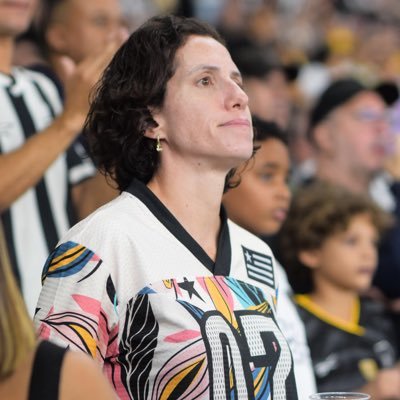 anacarol234's profile picture. apaixonada por esportes, em especial, Botafogo e vôlei de praia
