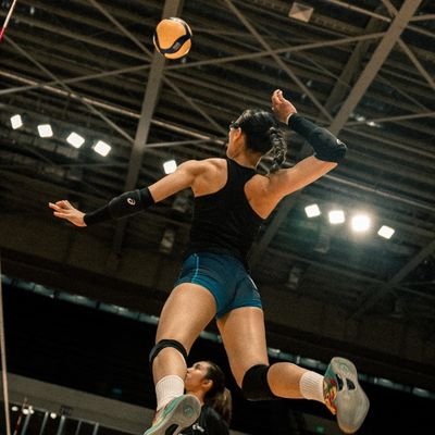 notsha1_'s profile picture. vetmed • shai • ust • dlsu | looking for moots