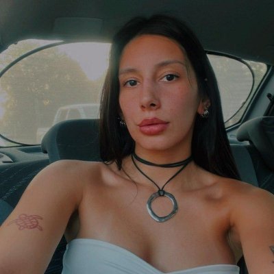 🎨 Creating art & sharing stories
✨ 19 | art enthusiast from 🇺🇸