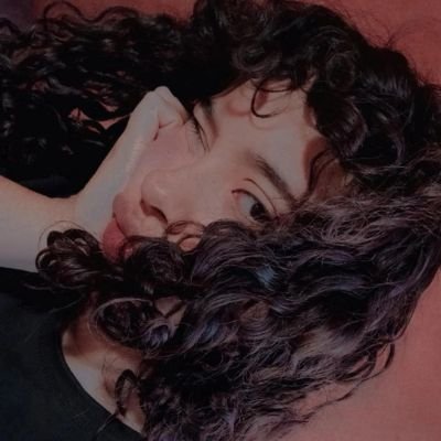 chaan01R's profile picture. Estudiante de IQ 🪻
Bilingüe 🇦🇷🇰🇷