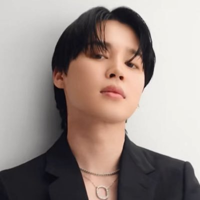 Jimin fanarts/edits, tweets,wv, ig,tiktok & other related posts abt the 1st Korean soloist to reach #1 in the 65-year history of the Billboard Hot 100👑