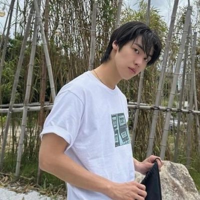 chyonhalu's profile picture. 엔플라잉 기록하고 싶어서 만든 계정 #nflying #이승협 #김재현